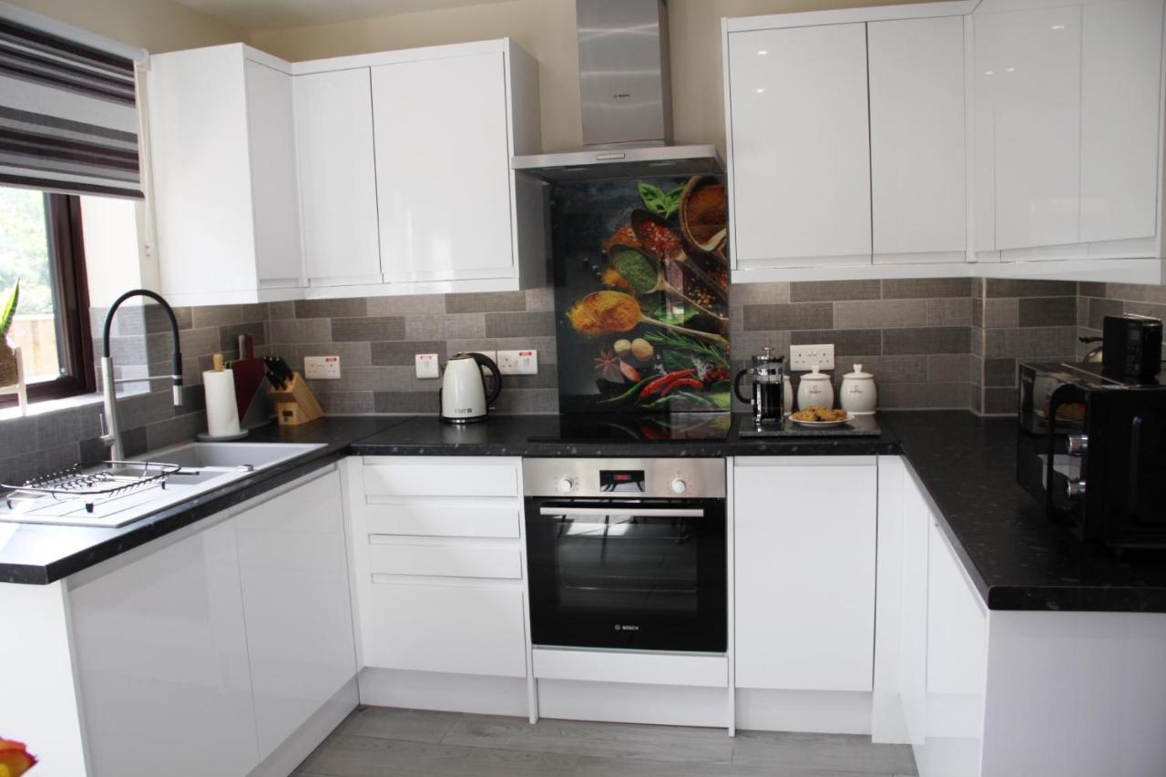 City Centre Town House With Riverside Views And Free Parking 1Bak ยอร์ค ภายนอก รูปภาพ
