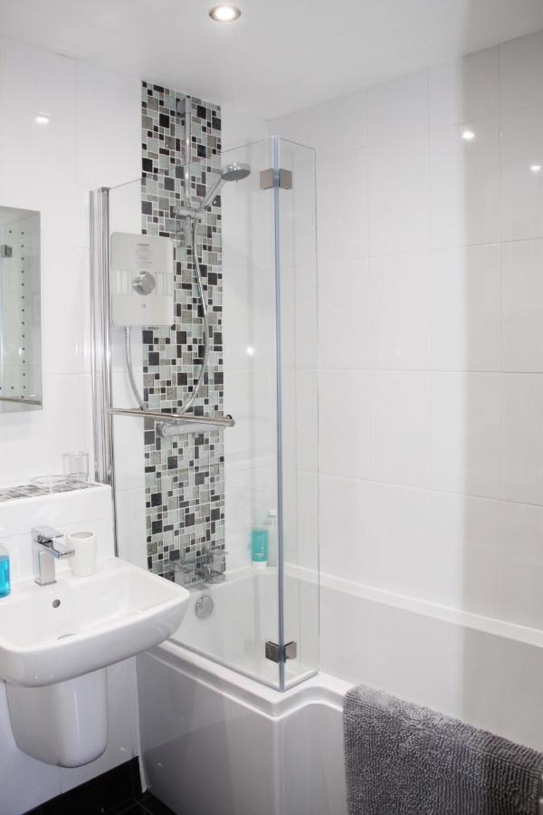 City Centre Town House With Riverside Views And Free Parking 1Bak ยอร์ค ภายนอก รูปภาพ