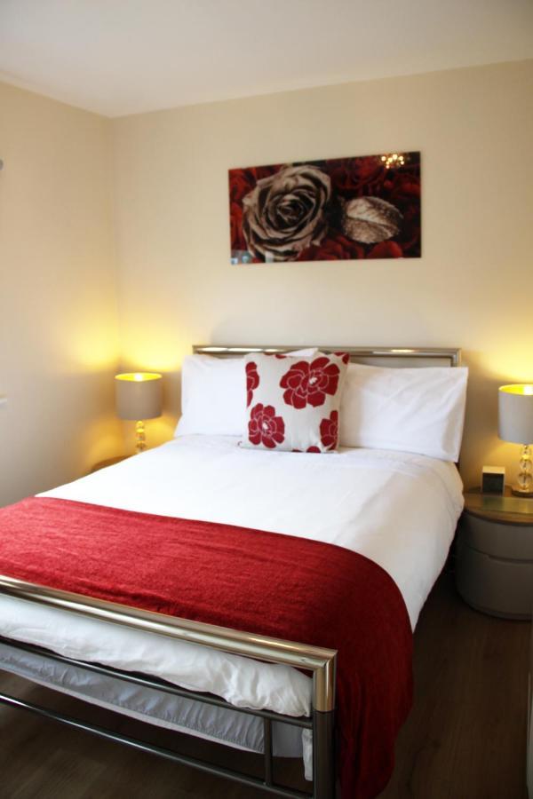 City Centre Town House With Riverside Views And Free Parking 1Bak ยอร์ค ภายนอก รูปภาพ